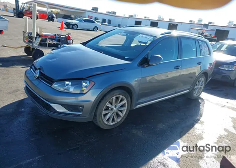 2017 Volkswagen Golf Alltrack Tsi S/Tsi Se/Tsi Sel from USA, damaged, VIN 3VWH17AU7HM518915